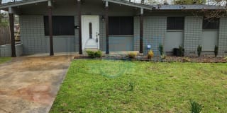 305 Steven Drive 305 Steven Drive Photo Gallery 1