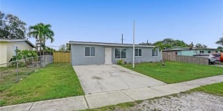 5701 SW 37th Street 5701 SW 37th Street Photo Gallery 1