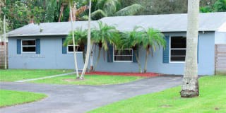 1720 SW 4th St 1720 SW 4th St Photo Gallery 1