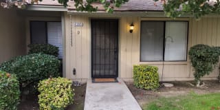4305 Planz Road Unit D 4305 Planz Road Unit D Photo Gallery 1
