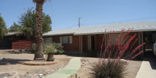 214 N Harris Ave 214 N Harris Ave Photo Gallery 1