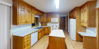 331 W Indiana Ave 331 W Indiana Ave Photo Gallery 1