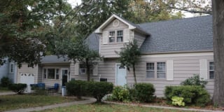 401 SWARTHMORE ROAD 401 SWARTHMORE ROAD Photo Gallery 1