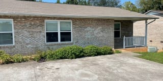 800 Kirk Avenue - B 800 Kirk Avenue - B Photo Gallery 1