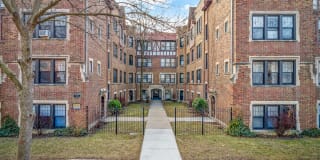 2613 West Berwyn Ave. Apt. 2613 West Berwyn Ave. Apt. Photo Gallery 1