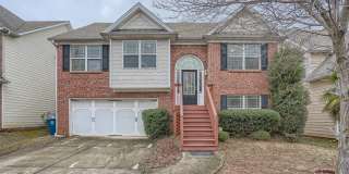 642 Lynnfield Dr SE UNIT 642 Lynnfield Dr SE UNIT Photo Gallery 1