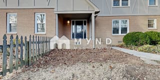 469 Woodend Dr SE 469 Woodend Dr SE Photo Gallery 1
