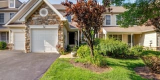 250 Patriot Hill Dr 250 Patriot Hill Dr Photo Gallery 1