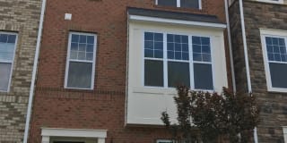 7204 WOOD MEADOW WAY 7204 WOOD MEADOW WAY Photo Gallery 1