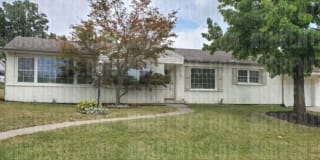 1200 Southern Hills Boulevard, 1200 Southern Hills Boulevard, Photo Gallery 1