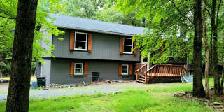 147 Winding Way 147 Winding Way Photo Gallery 1