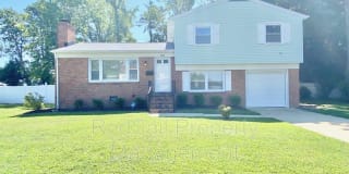 137 Tanglewood Dr 137 Tanglewood Dr Photo Gallery 1
