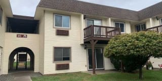 16 CLUB HOUSE DR 16 CLUB HOUSE DR Photo Gallery 1