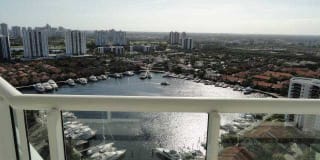 21205 N Yacht Club Dr 21205 N Yacht Club Dr Photo Gallery 1