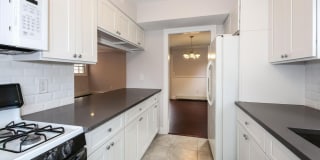 158 E Elm East Street 158 E Elm East Street Photo Gallery 1