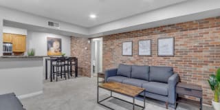 5877 N GRANITE REEF Road 5877 N GRANITE REEF Road Photo Gallery 1
