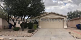 7725 South Meadow Spring Way 7725 South Meadow Spring Way Photo Gallery 1