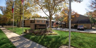 Deerwood Apartments Deerwood Apartments Photo Gallery 1