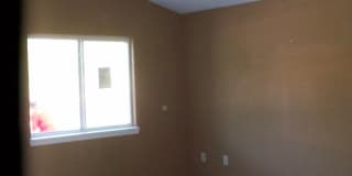 2421 S Saint Clair Ave 2421 S Saint Clair Ave Photo Gallery 1