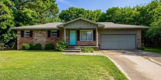 2810 W Mount Comfort Rd 2810 W Mount Comfort Rd Photo Gallery 1