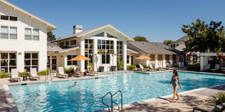 The Markham Apartments The Markham Apartments Photo Gallery 1