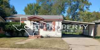 820 E Pecan 820 E Pecan Photo Gallery 1