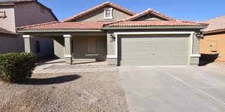 2114 E CASPIAN Way 2114 E CASPIAN Way Photo Gallery 1