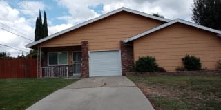 2803 Sumac Ave 2803 Sumac Ave Photo Gallery 1