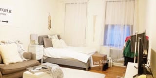 320 East 69th Street 320 East 69th Street Photo Gallery 1