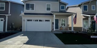 8414 63rd Pl NE 8414 63rd Pl NE Photo Gallery 1