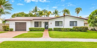17901 SW 92nd Ct 17901 SW 92nd Ct Photo Gallery 1
