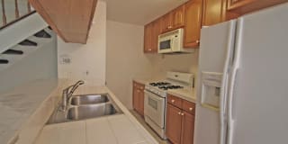 4722 Greenholme Dr #3 4722 Greenholme Dr #3 Photo Gallery 1