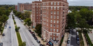 100 W UNIVERSITY PARKWAY 100 W UNIVERSITY PARKWAY Photo Gallery 1