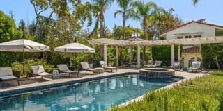 28899 Cliffside Dr 28899 Cliffside Dr Photo Gallery 1