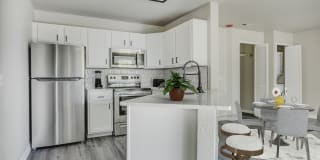 River Oaks Apartments River Oaks Apartments Photo Gallery 1