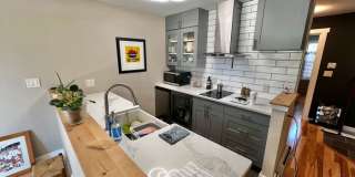 512 East Monroe Drive 512 East Monroe Drive Photo Gallery 1