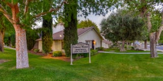 Fairway Manor Fairway Manor Photo Gallery 1