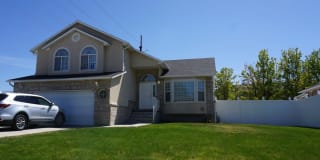 7605 S. Kings Bridge Dr. 7605 S. Kings Bridge Dr. Photo Gallery 1