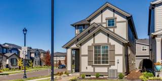 5205 SE Davis Rd 5205 SE Davis Rd Photo Gallery 1
