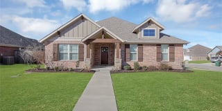 4020 Highplains Drive 4020 Highplains Drive Photo Gallery 1