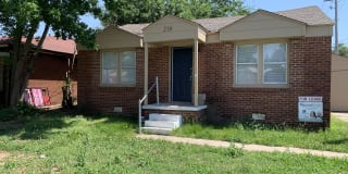 216 East Kittyhawk Drive 216 East Kittyhawk Drive Photo Gallery 1