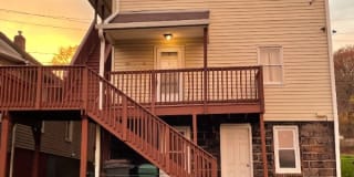 1881 Manchester Road Apt. 6 1881 Manchester Road Apt. 6 Photo Gallery 1