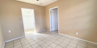 428 N. Poplar Ave. 428 N. Poplar Ave. Photo Gallery 1