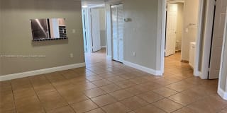 8215 SW 152nd Ave 8215 SW 152nd Ave Photo Gallery 1