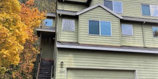 13030 SW Creekshire Dr. 13030 SW Creekshire Dr. Photo Gallery 1