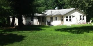 3074 Lexington Avenue 3074 Lexington Avenue Photo Gallery 1