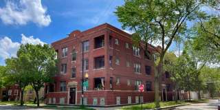 3549 N Hamlin Avenue 3549 N Hamlin Avenue Photo Gallery 1