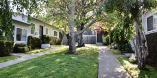 2604-2606 S Aviation Blvd 2604-2606 S Aviation Blvd Photo Gallery 1