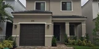 335 NW 33 Lane 335 NW 33 Lane Photo Gallery 1