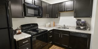 Metro Apartments at Wood River Metro Apartments at Wood River Photo Gallery 1